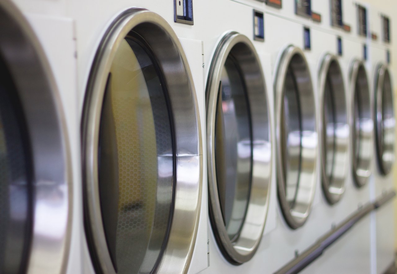 laundry room at Southern Pines located in Spartanburg, SC